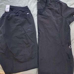 Cherokee Infinity Scrub Set